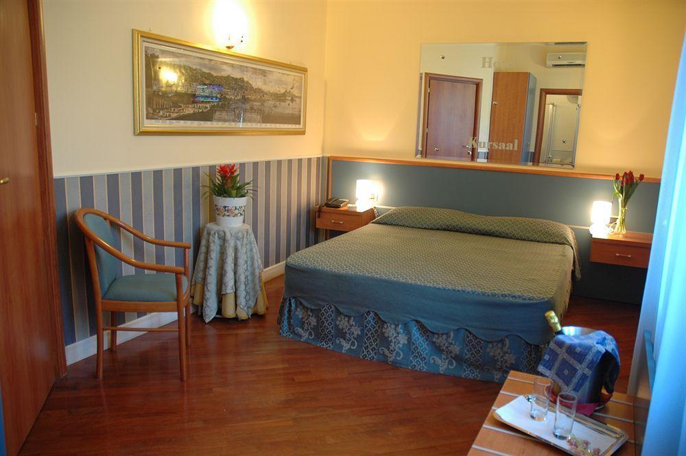 Kursaal 3* Napoli